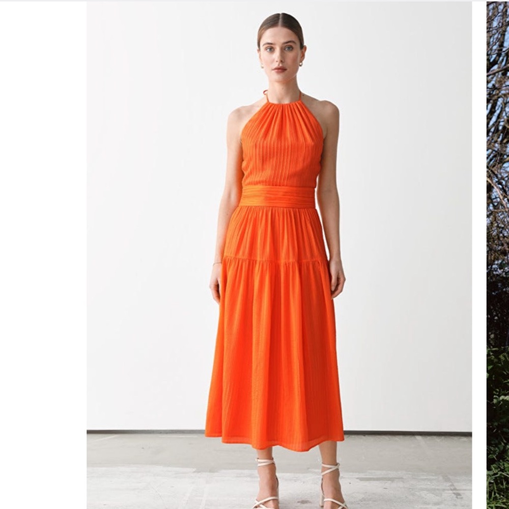& OTHER STORIES X REJINA PYO
Mulberry Silk Halter Midi Dress